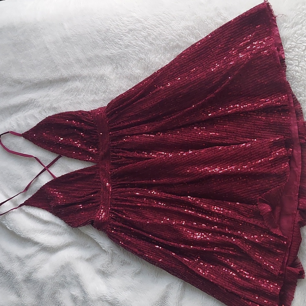 Sequins red dress